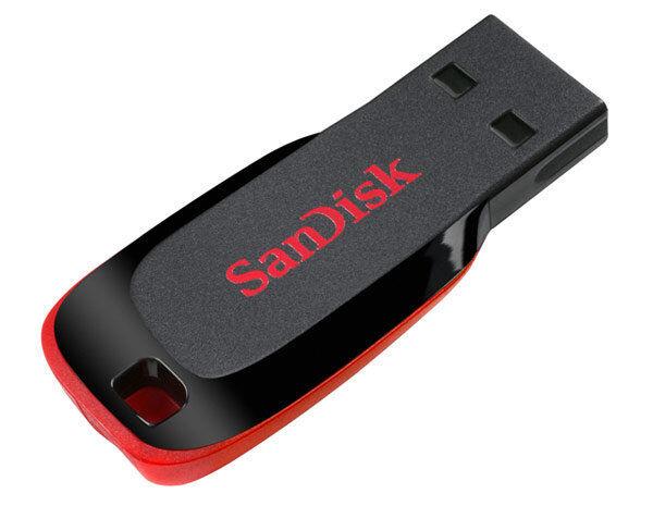 How does a flash drive hold data without power?